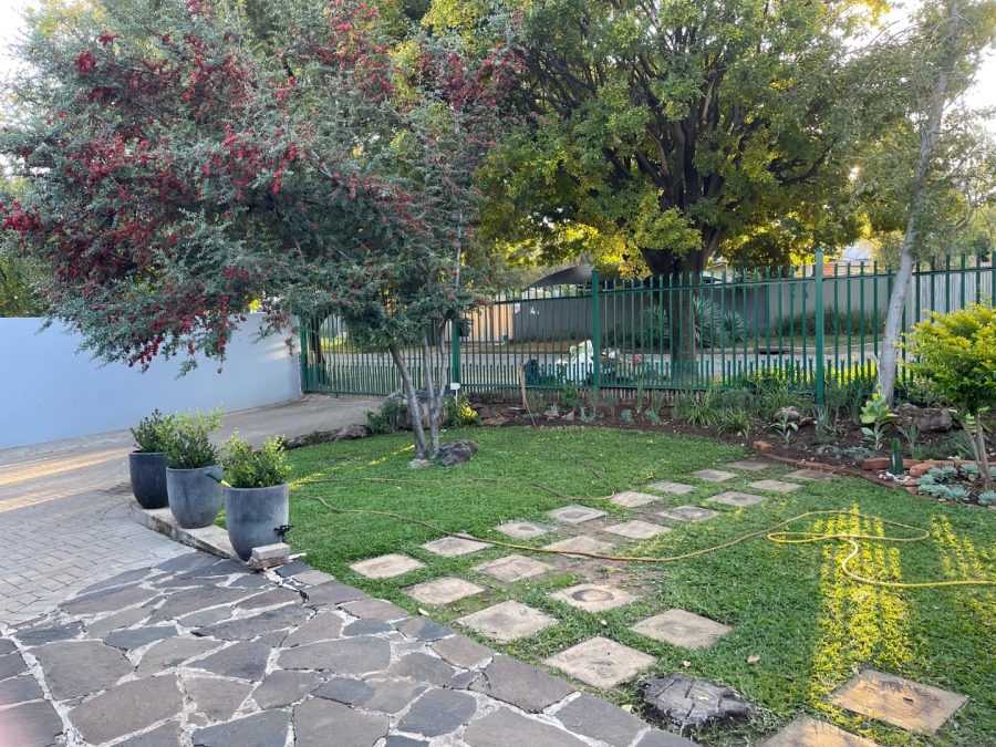 To Let 3 Bedroom Property for Rent in Dan Pienaar Free State